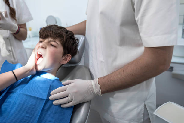 Best Dentist for Tooth Abscess  in Chauvin, LA